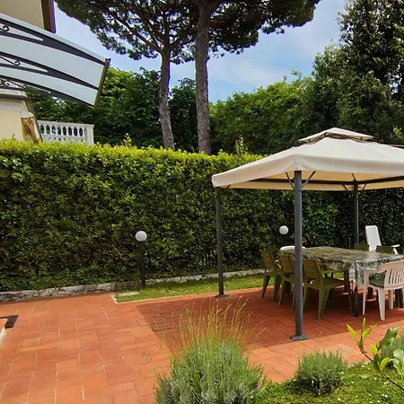 Casina Del France Apartment