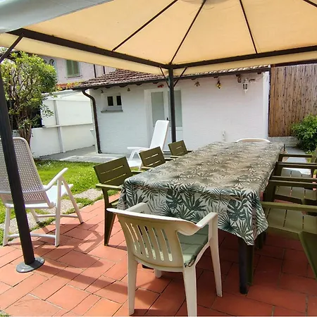 Casina Del France Apartment *